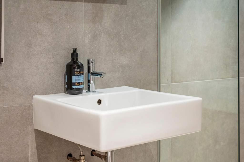Apartamento The Urban Minimalist- Notting Hill 2 Bed Londres