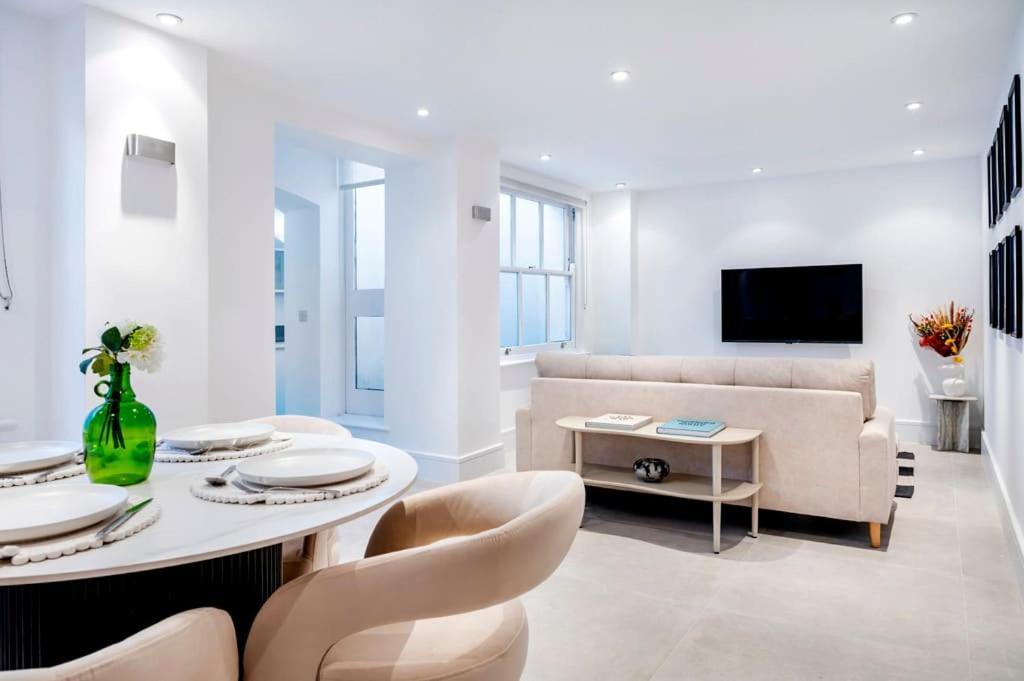 The Urban Minimalist- Notting Hill 2 Bed * Londres